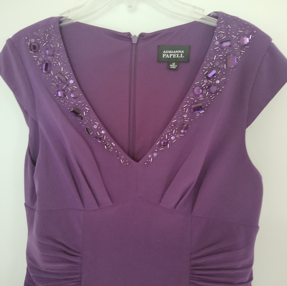 Ladies dress - Picture 2 of 4